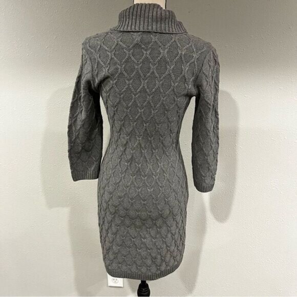 Calvin Klein grey v-neck sweater dress - Picture 5 of 12